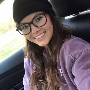 Meet your Posher, Mandy